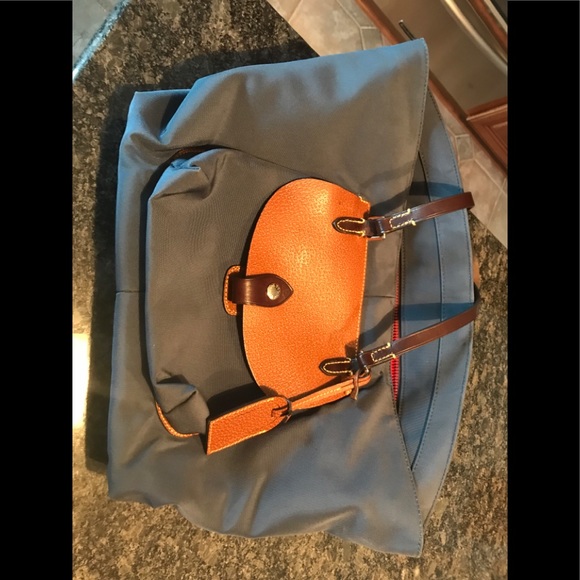 Dooney & Burke Bag - Picture 1 of 3